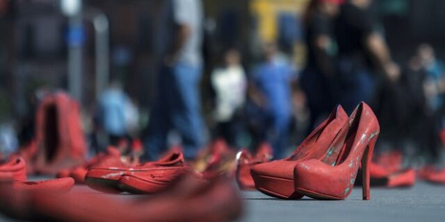 Γαλλία: Οι γυναικοκτονίες αυξήθηκαν κατά 20% το 2021