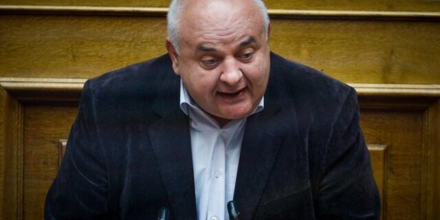 Καραθανασόπουλος για υποκλοπές: “Κάνουμε ό,τι μπορούμε για να αποκαλυφθεί η αλήθεια”