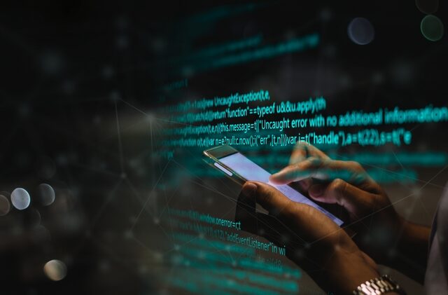 Ο προμηθευτής της ΕΥΠ “μολύνει” smartphones και στην Ελλάδα