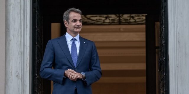 Μητσοτάκης για Γκορμπατσόφ, με αιχμές για Πούτιν και μία φωτογραφία από τα παλιά