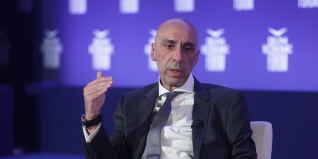 Γιάννης Μπρατάκος: Αναλαμβάνει υφυπουργός στον πρωθυπουργό, αλλά αναβαθμισμένος