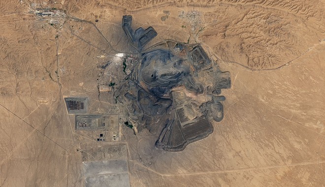 Muruntau: Το μεγαλύτερο ανοιχτό ορυχείο χρυσού στη Γη από το διάστημα