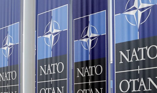 ΗΠΑ: Επικυρώθηκε από τη Γερουσία η εισδοχή Σουηδίας και Φινλανδίας στο NATO