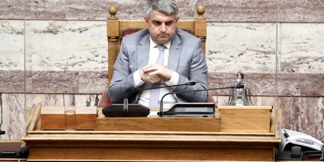Κωνσταντινόπουλος: Αν θεωρούν πως ο Ανδρουλάκης είναι απέναντι στα συμφέροντα της χώρας, να το πουν στο λαό