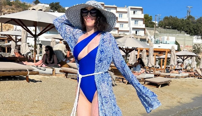 Ιωάννα Παλιοσπύρου: Ξανά στην παραλία μετά από 2 χρόνια – “Η χαρά μου είναι απερίγραπτη”