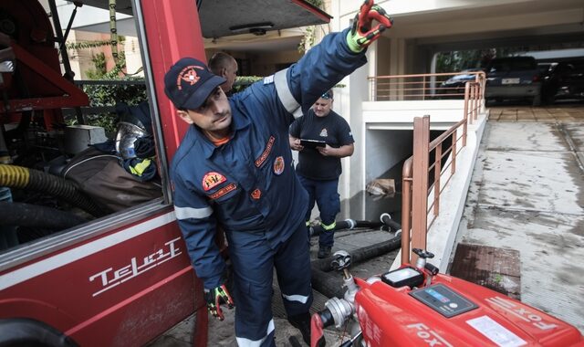 Κακοκαιρία: Πάνω από 20 κλήσεις δέχτηκε η Πυροσβεστική για αντλήσεις υδάτων στην Αττική