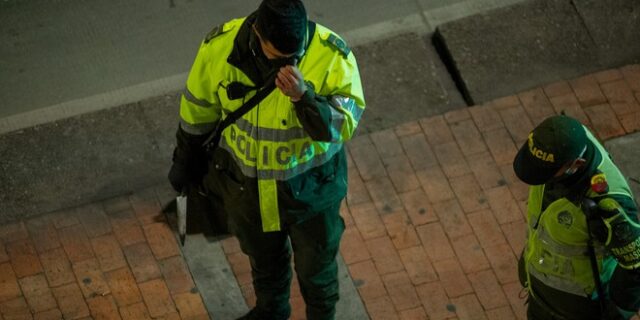Κολομβία: Νεκροί από πυροβολισμούς δύο δημοσιογράφοι σε αυτοκινητόδρομο