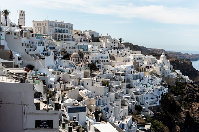 Σαντορίνη: Συνελήφθησαν 4 Γάλλοι για ξυλοδαρμό και ληστεία σε βάρος Ισπανού τουρίστα