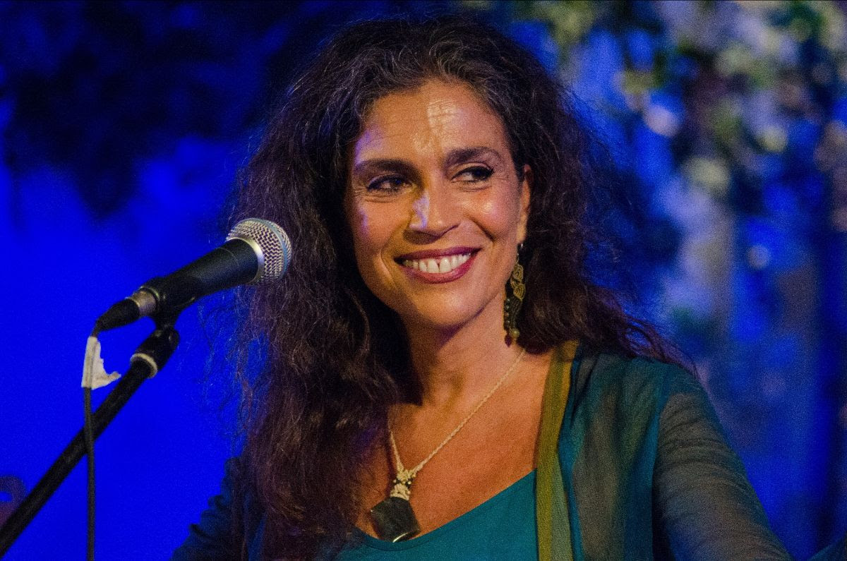 Η Σαβίνα Γιαννάτου φέρνει την παράδοση της Μεσογείου στο Φεστιβάλ Ολύμπου