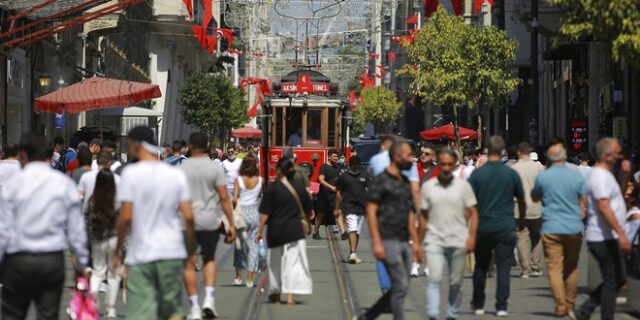 Τουρκία: Εξαρση του κορονοϊού – Να ληφθούν μέτρα, ζητούν οι ειδικοί