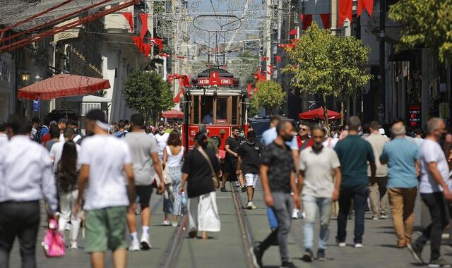 Τουρκία: Εξαρση του κορονοϊού – Να ληφθούν μέτρα, ζητούν οι ειδικοί