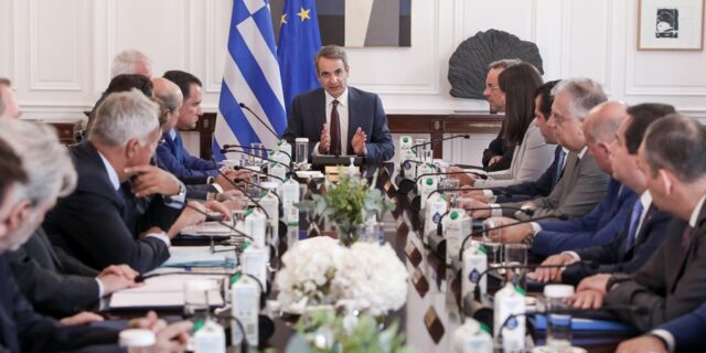 Υπουργικό Συμβούλιο: Συνεδριάζει την Πέμπτη για τα Τέμπη – Συνάντηση Μητσοτάκη – Σακελλαροπούλου την Παρασκευή