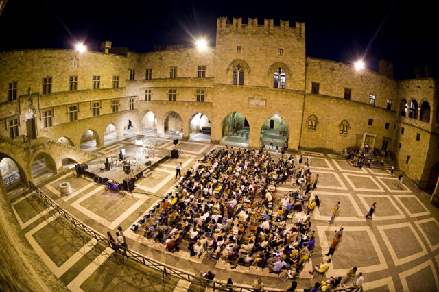 Ξεκινά το 15ο Διεθνές Φεστιβάλ Ρόδου με “Don Giovanni” στο Παλάτι του Μεγάλου Μαγίστρου