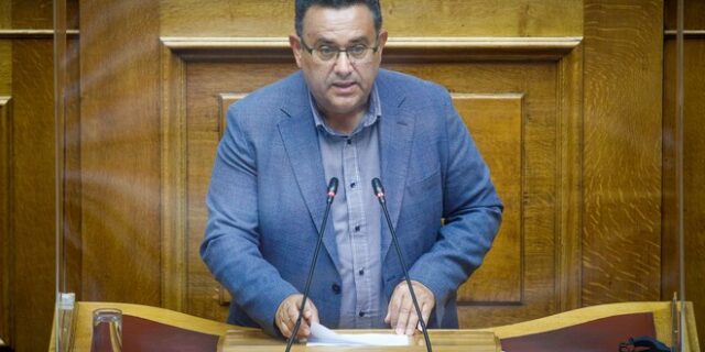 Συντυχάκης: “Για τις συνακροάσεις του ΚΚΕ ουδεμία θέση πήρε ούτε η πρώην ούτε η νυν κυβέρνηση”