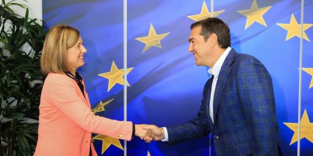 Κομισιόν: Είναι καθήκον των κρατών μελών να εποπτεύουν και να ελέγχουν τις υπηρεσίες ασφαλείας τους