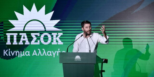 Ανδρουλάκης για υποκλοπές: “Να δώσει εντολή ο Μητσοτάκης για άρση του απορρήτου”