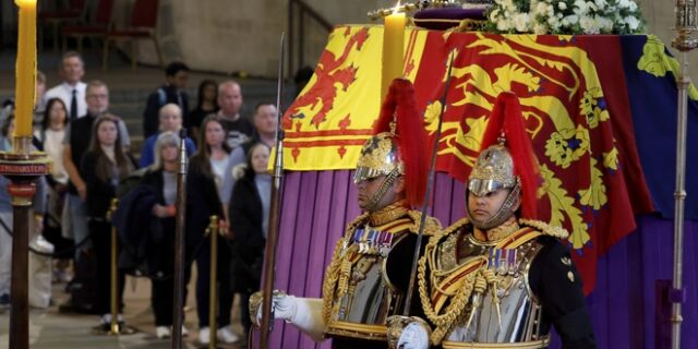 Βασίλισσα Ελισάβετ: Τη Δευτέρα η κηδεία της – Αναλυτικά το πρόγραμμα