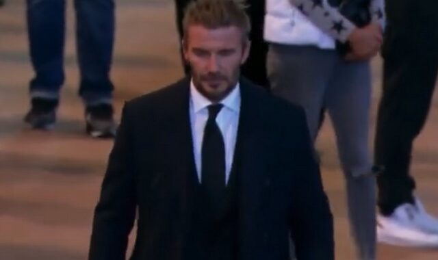 David Beckham: Περίμενε ώρες στην ουρά για να προσκυνήσει τη σορό της βασίλισσας Ελισάβετ