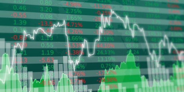 Ισχυρές πιέσεις στα ομόλογα – Στα επίπεδα του 2017 η απόδοση του ελληνικού 10ετούς