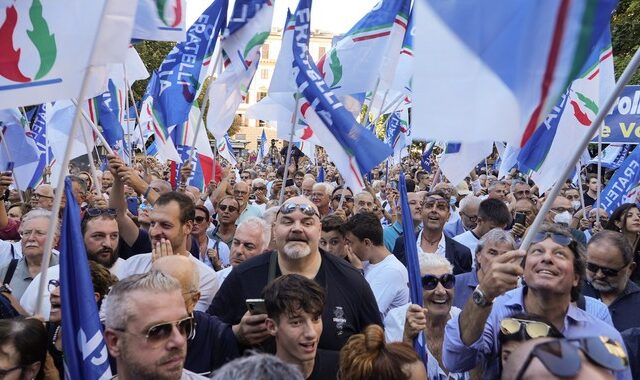 Ιταλία: Πλειοψηφία για τη συντηρητική παράταξη, δείχνουν οι δημοσκοπήσεις