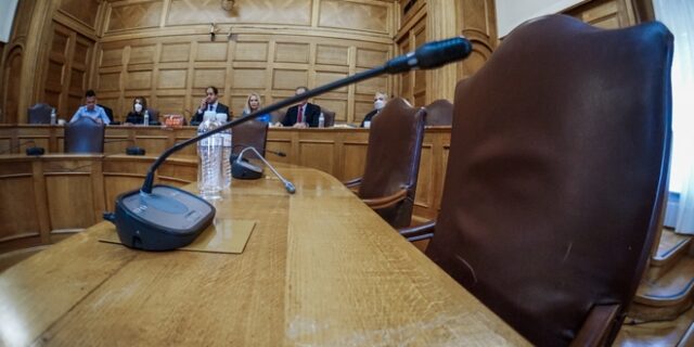 Το άγος των υποκλοπών: Ο Ράμμος δεν κλώθει, το βλέπει ο Ντογιάκος;