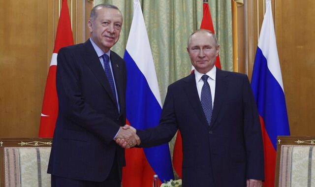 Ο Ερντογάν βλέπει Πούτιν – Νέα συνάντηση για τα σιτηρά