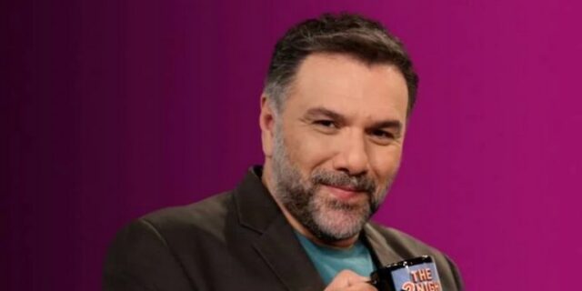 Γρηγόρης Αρναούτογλου: Επιστρέφει με το “The 2night Show” – Πότε κάνει πρεμιέρα