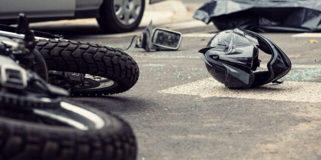 Ωρωπός: Ποινική δίωξη στον οδηγό που σκότωσε 17χρονο διανομέα
