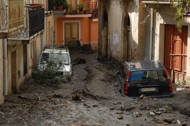 Σφοδρή κακοκαιρία στην Ιταλία με 8 νεκρούς