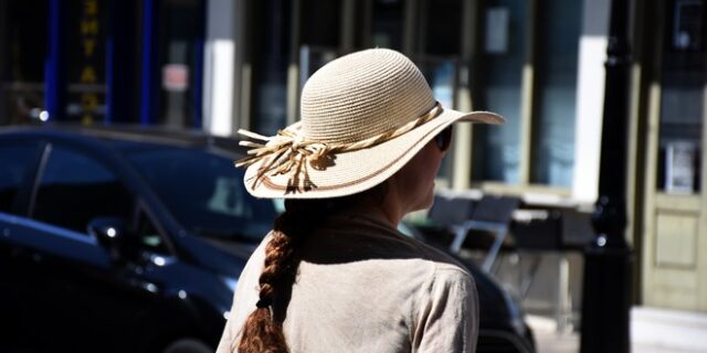 Καιρός: Άνοδος της θερμοκρασίας την Κυριακή – Πότε έρχονται οι βροχές