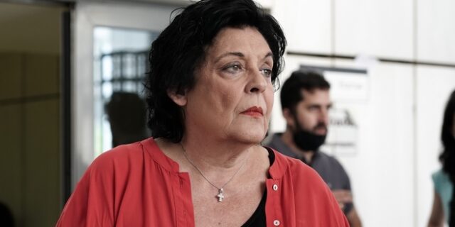 Λιάνα Κανέλλη: Απ’ το πεπόνι στο κουπόνι