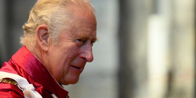 “Η βασίλισσα πέθανε, ζήτω ο βασιλιάς”: Ο δρόμος του Καρόλου προς τον θρόνο