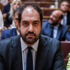 Σαντορίνη: Αυτοψία του Γιάννη Κεφαλογιάννη στο νησί