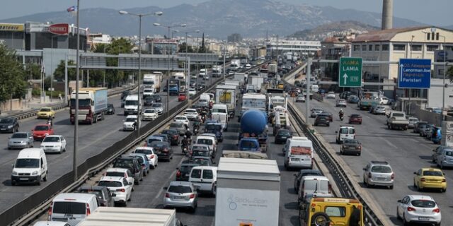 Κίνηση στους δρόμους: Στο “κόκκινο” ξανά ο Κηφισός