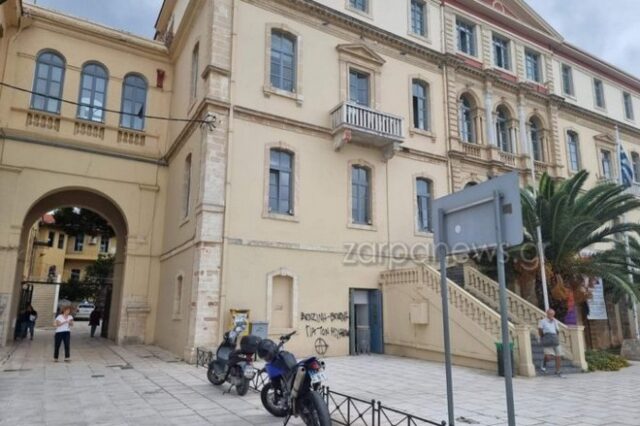 Κρήτη: Επίθεση με μαχαίρι σε δικηγόρο στα δικαστήρια Χανίων