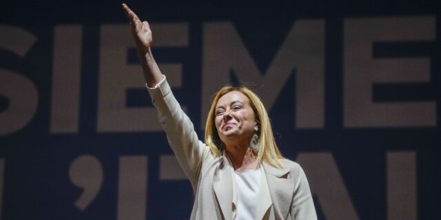 Τζόρτζια Μελόνι: Ποια είναι η πολιτικός που ετοιμάζεται για πρωθυπουργός της Ιταλίας