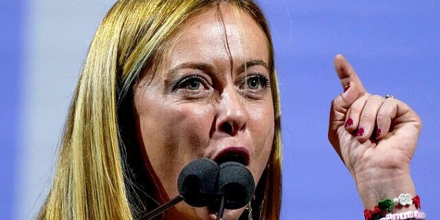 Ιταλία στο 11% των ψήφων: Επικράτηση του ακροδεξιού μπλοκ -Νέα Πρωθυπουργός η Μελόνι