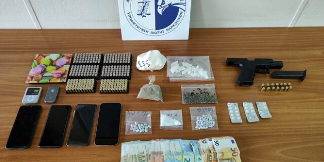 Αγία Βαρβάρα: Συλλήψεις και κατασχέσεις ναρκωτικών στην έφοδο της Δίωξης