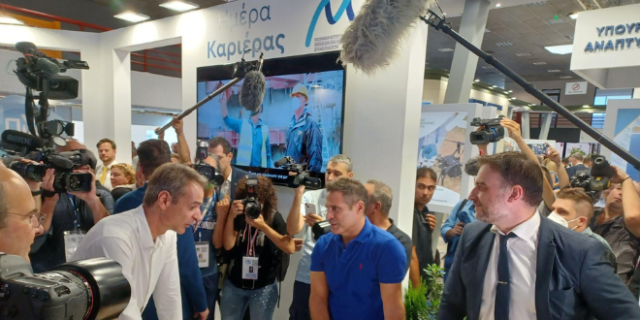 Τιμητική πρόσκληση της DUST+CREAM στα εγκαίνια της 86ης ΔΕΘ από τη ΔΥΠΑ