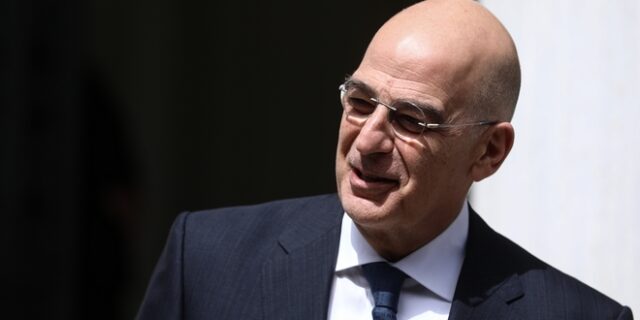 Ο Δένδιας καταγγέλει με επιστολές την Τουρκία