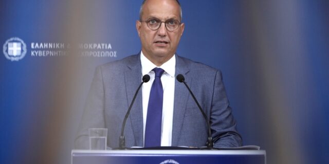 Ενόχληση Μαξίμου για την κριτική Κυρανάκη για τα πανεπιστήμια