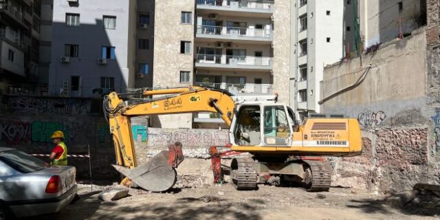 Θεσσαλονίκη: Εικοσιεννιά οι οβίδες που έχουν εντοπιστεί στο εργοτάξιο της Λέοντος Σοφού – Αποκλείστηκε η περιοχή