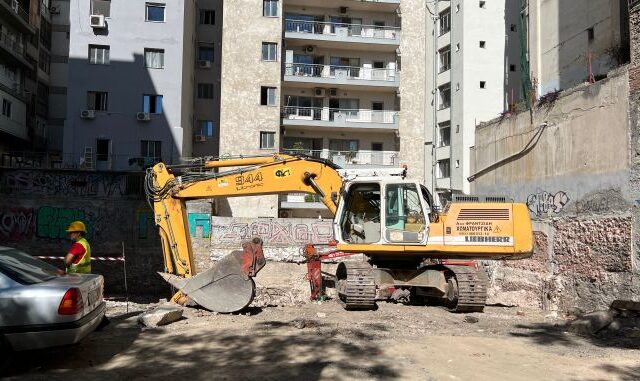 Θεσσαλονίκη: Εικοσιεννιά οι οβίδες που έχουν εντοπιστεί στο εργοτάξιο της Λέοντος Σοφού – Αποκλείστηκε η περιοχή