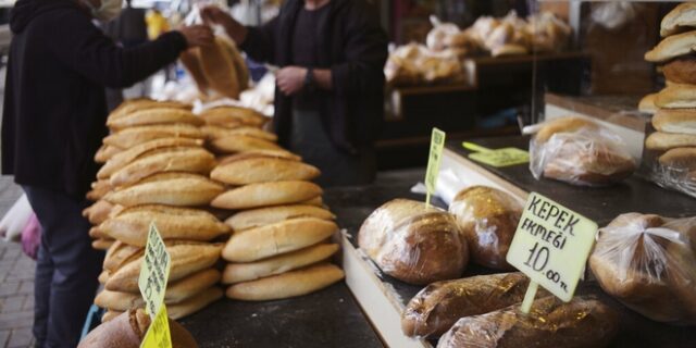 Τουρκία: Ο πληθωρισμός ξεπέρασε τον Αύγουστο το όριο του 80%