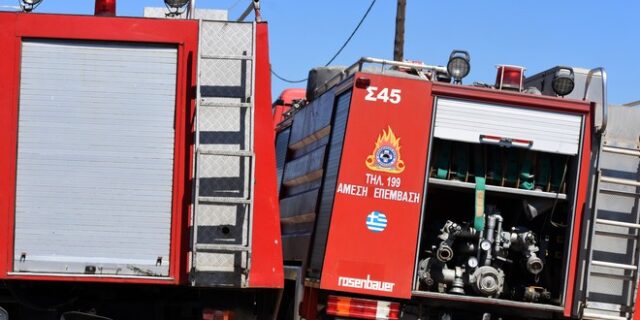 Ασπρόπυργος: Φωτιά κοντά σε χωματερή