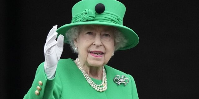 Βασίλισσα Ελισάβετ: Τι θα γίνει αν πεθάνει – Ολο το πρωτόκολλο