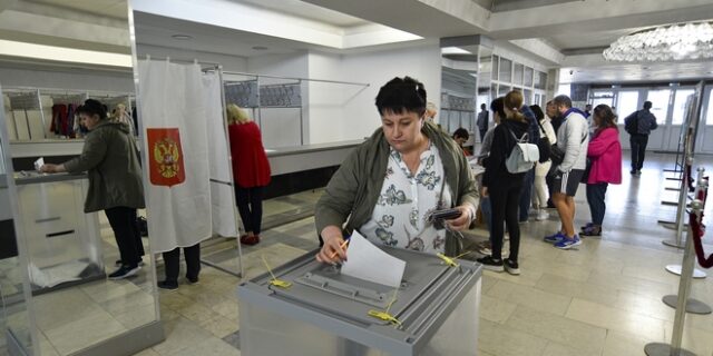 Ουκρανία: Τέσσερις περιφέρειες οδεύουν προς προσάρτηση στη Ρωσία