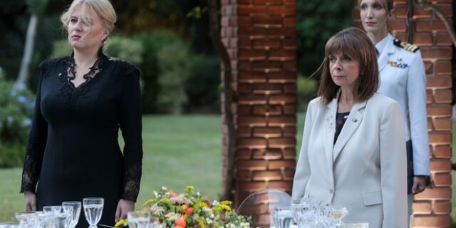 Σακελλαροπούλου: “Η παραβατική συμπεριφορά της Τουρκίας συνιστά πρόκληση για όλη την Ε.Ε.”