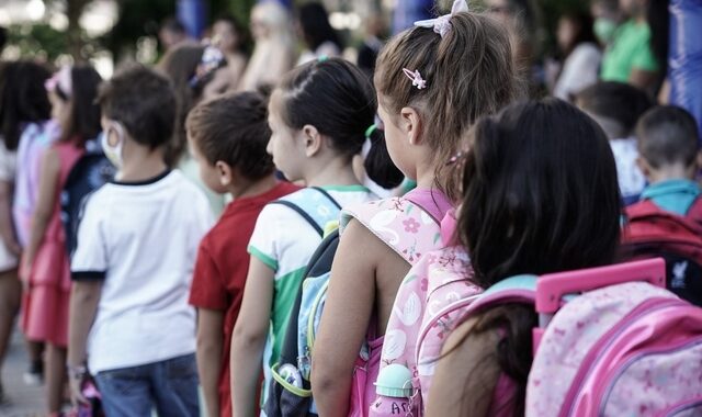 Σχολεία: Πρώτο κουδούνι για τους μαθητές τη Δευτέρα – Πότε θα ανοίξουν στη Θεσσαλία
