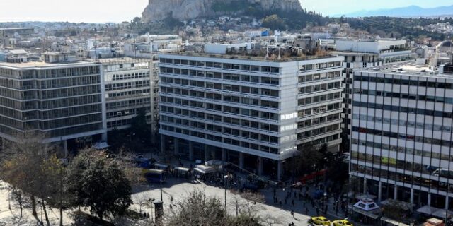 Από το δημόσιο και τους Δήμους ξεκινάει το… δελτίο στο ρεύμα